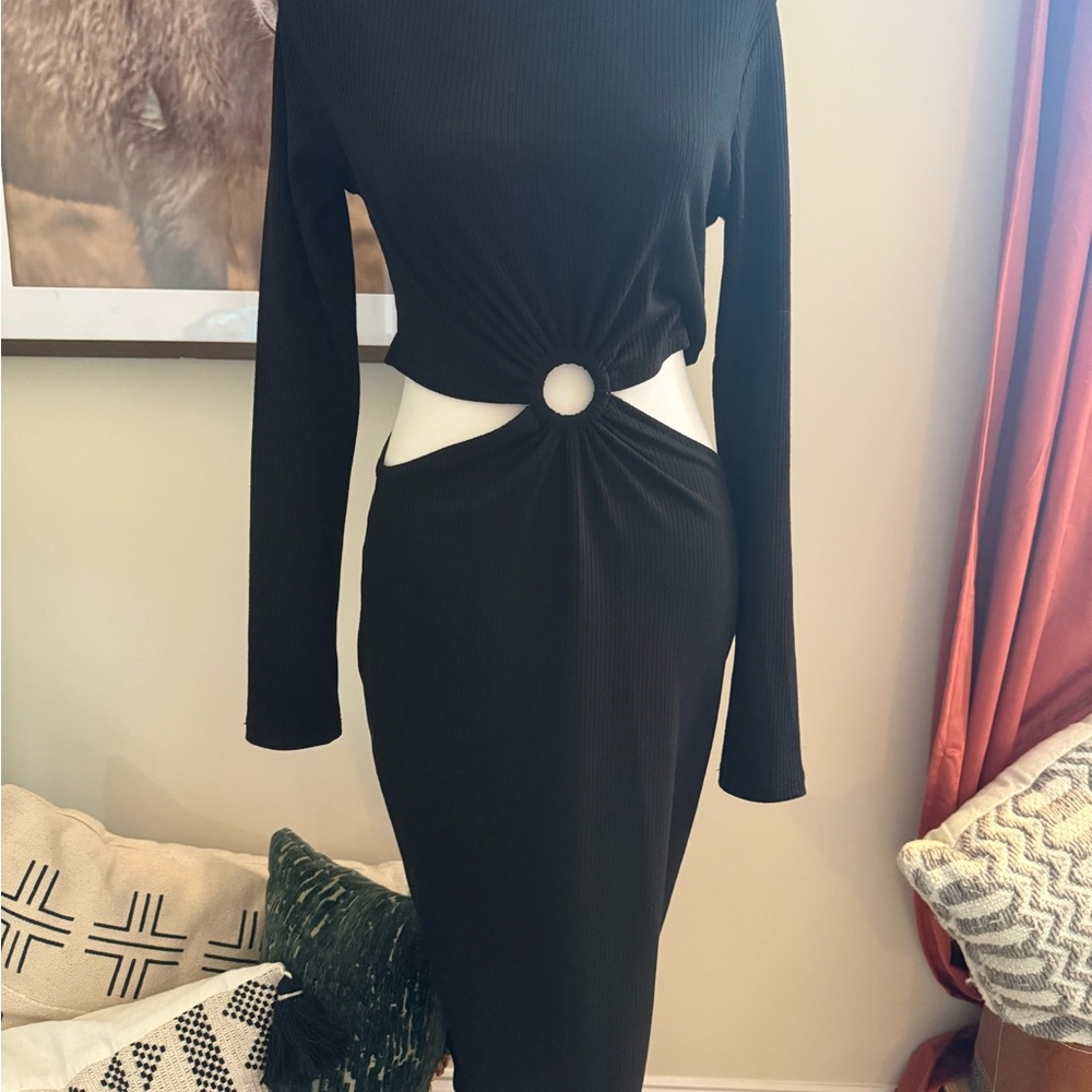 Vici Black Long Sleeve Dress with Ring Accent